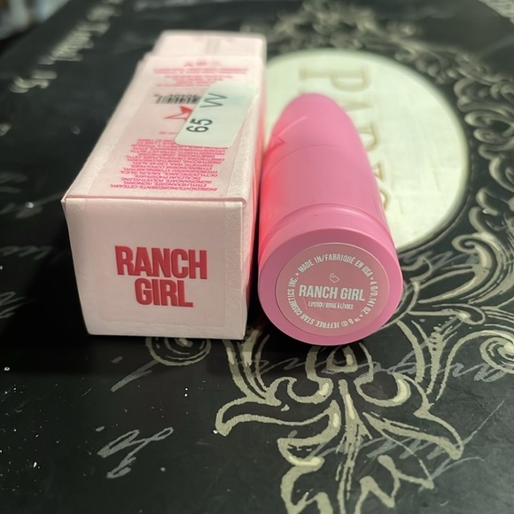 Jeffree Star Velvet Trap Lipstick in Ranch Girl - Picture 2 of 5